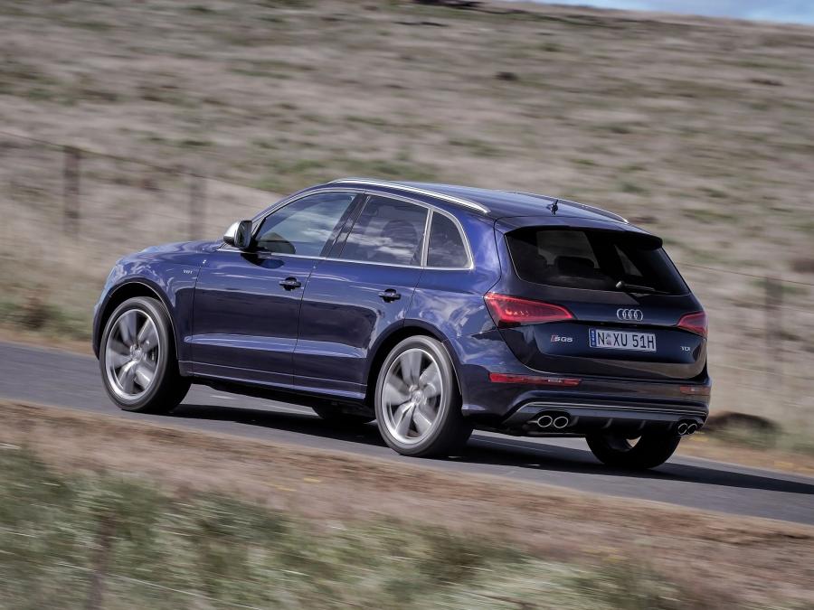 Audi SQ5 TDI (8R) 2013 года  (AU) (фото 3 из 22)